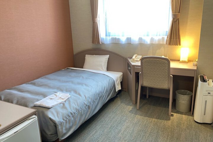 Room 4 of 29