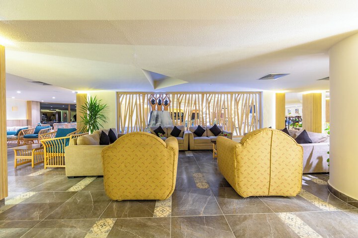 Lobby Entry