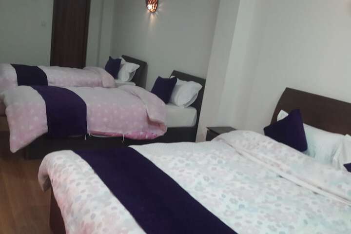 Room 13 of 39