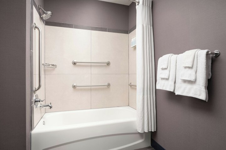 Clean Restrooms