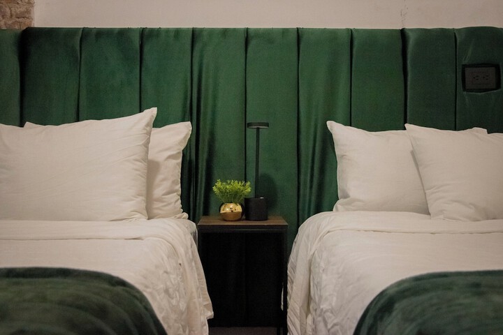 Room 32 of 101