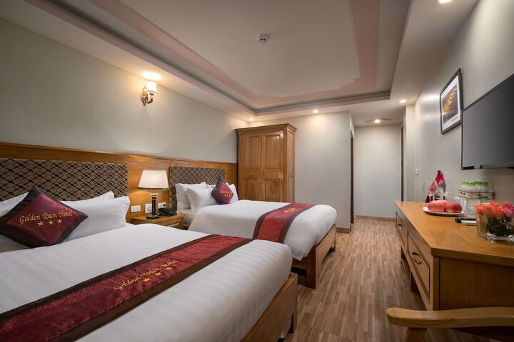 Room 8 of 40