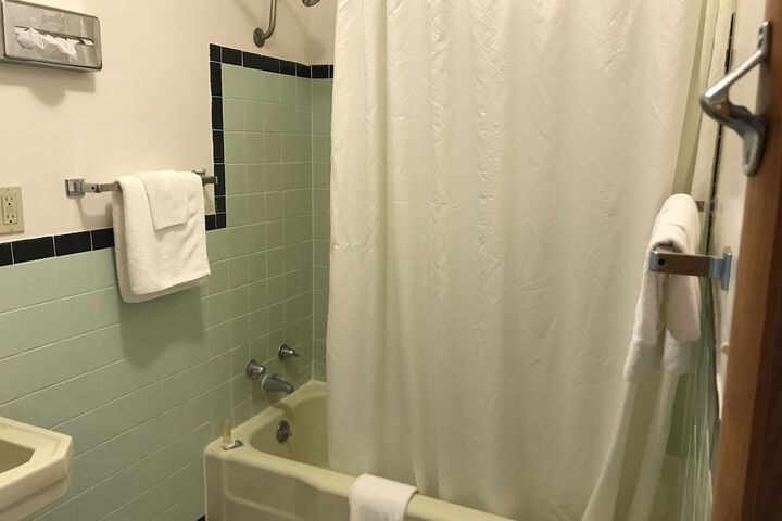 Room 31 of 52