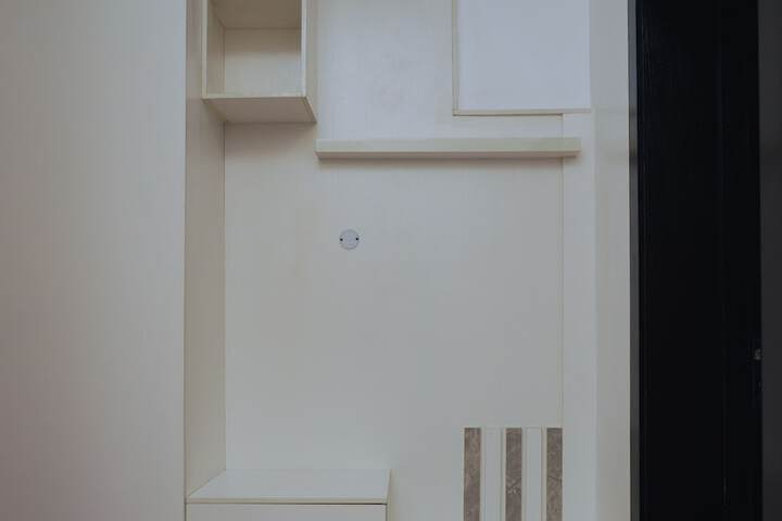 Room 20 of 46