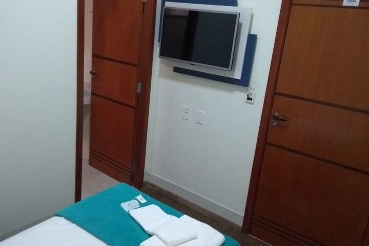Room 7 of 41