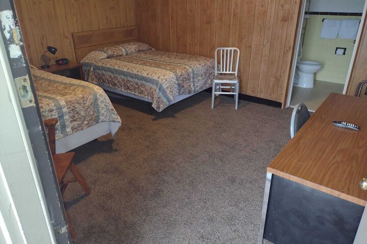 Classic Double Room 2 Double Beds (6 of 17)