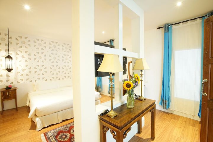 Room 4 of 47