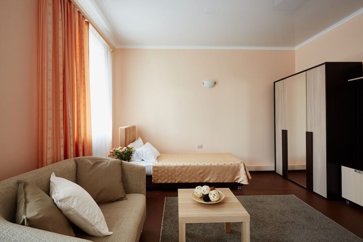 Room 2 of 56