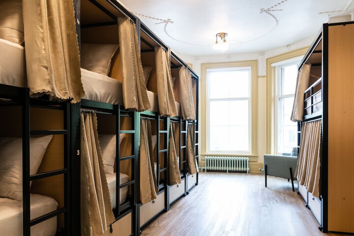 Room 13 of 59