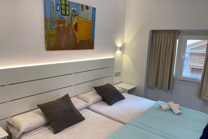 Room 6 of 89