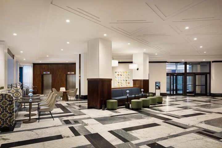 Entrance & Lobby
