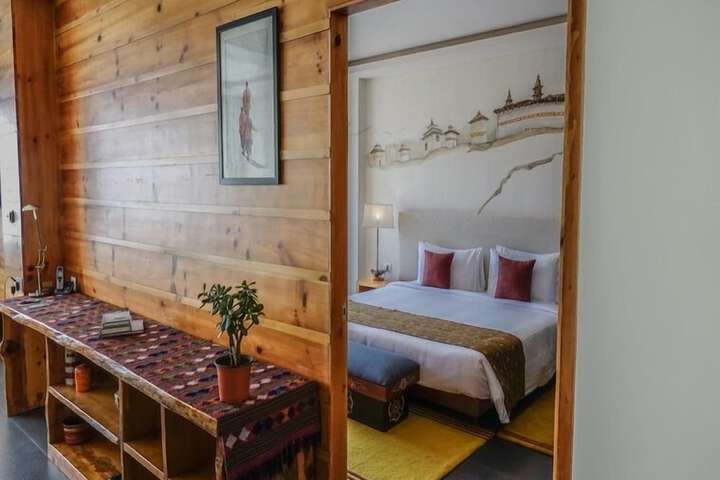 Room 13 of 62