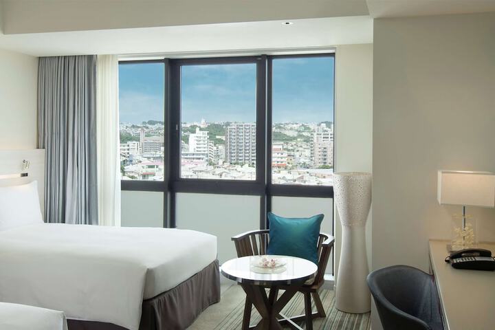 Room 30 of 169