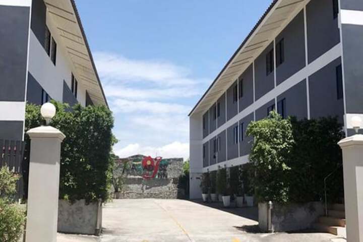 Hotel 7 of 10