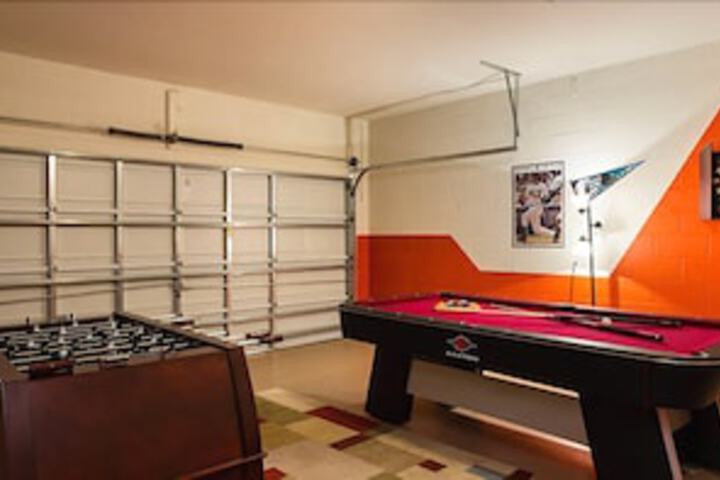 Room 7 of 26