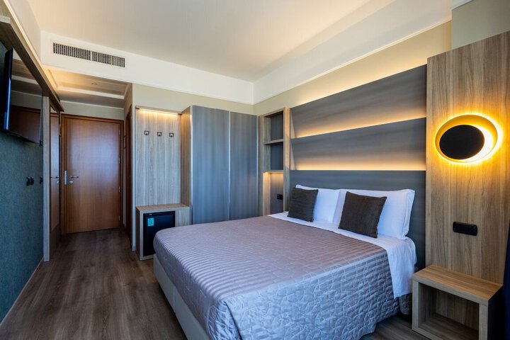 Room 20 of 44