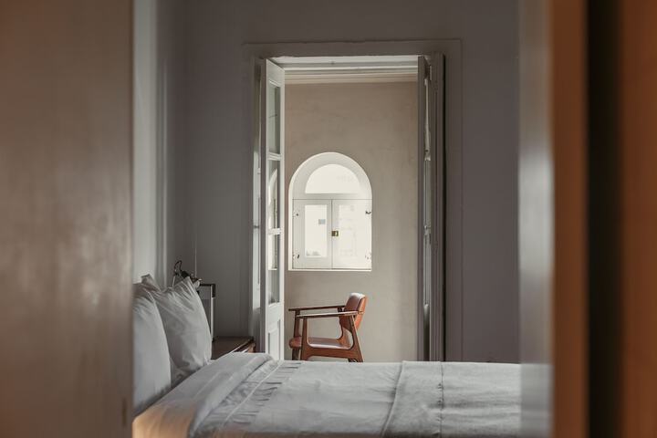 Room 20 of 300
