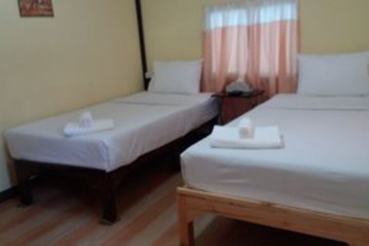 Room 5 of 19
