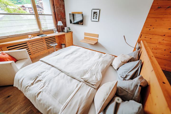 Room 25 of 70