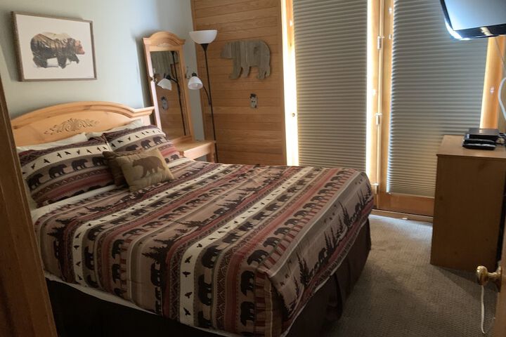 Room 15 of 66