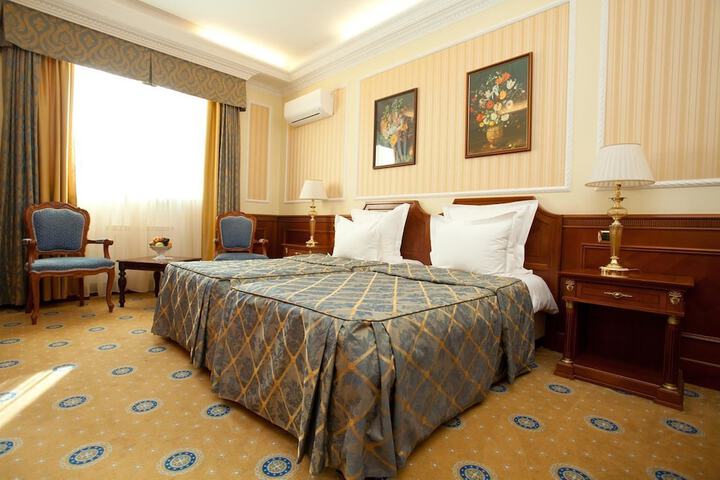 Room 19 of 65