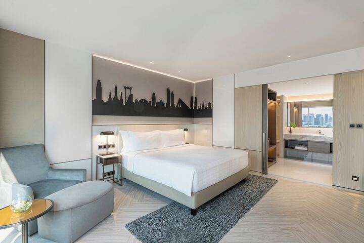 Room 44 of 133