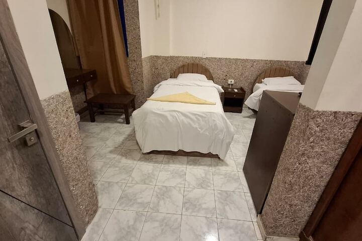 Room 21 of 51