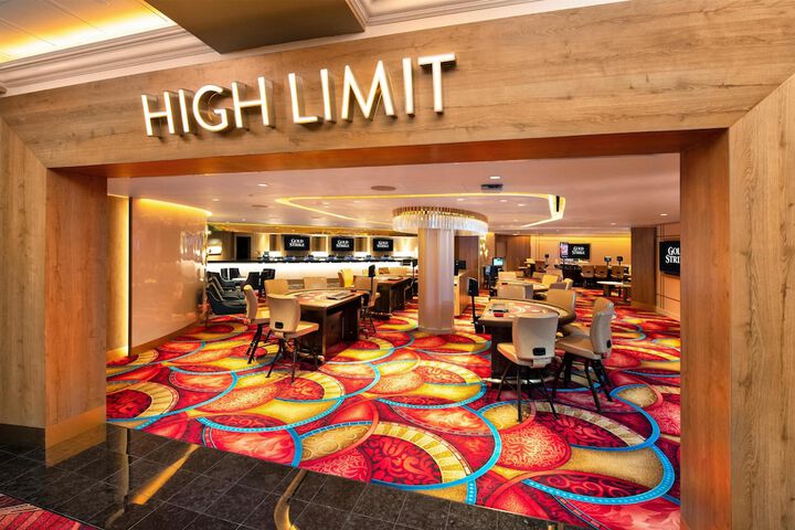 Entertainment 64 of 97