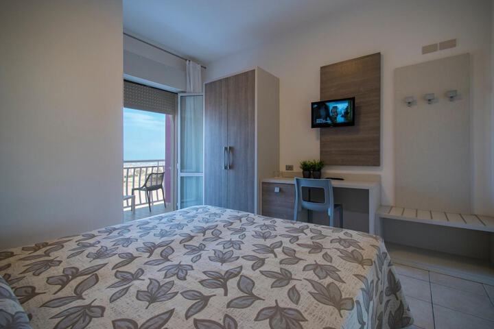 Room 19 of 56