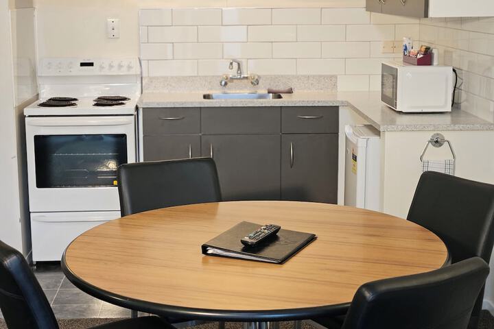 Room 15 of 63