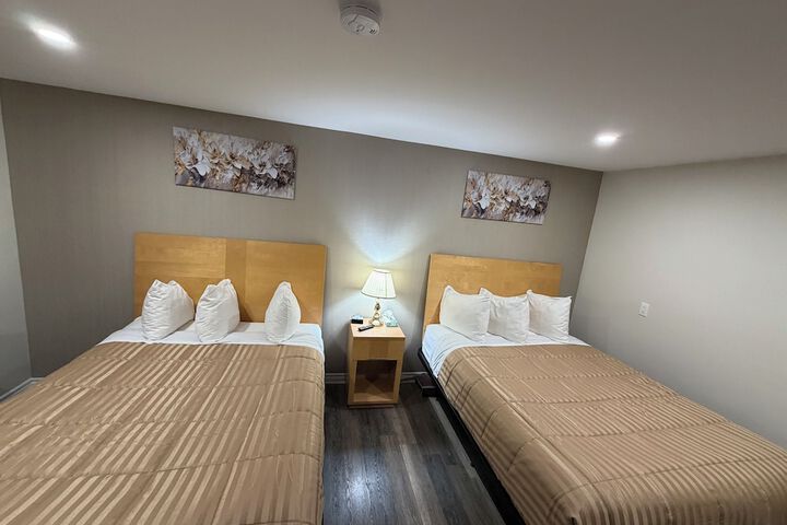 Room 16 of 53