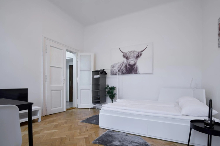 Room 2 of 14