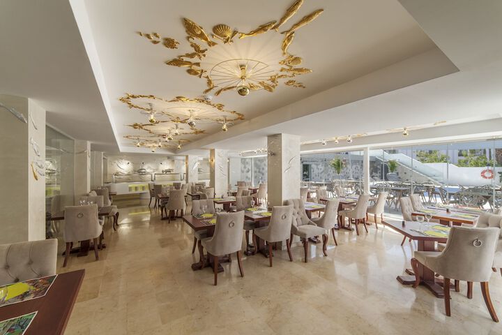 Hotel Interior 2 of 105