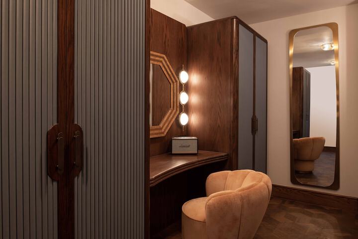 Room 20 of 60