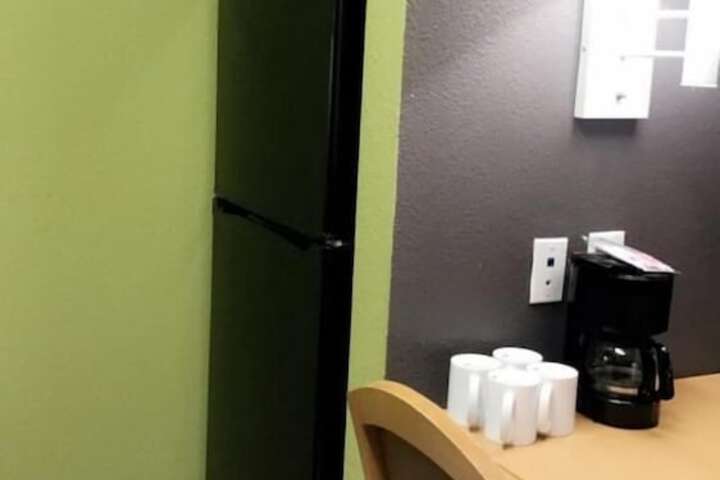 Room 12 of 74