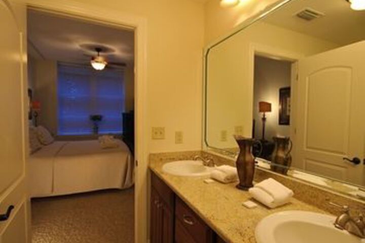 Room 8 of 78