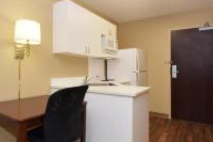 1 King Bed Suite (1 of 9)