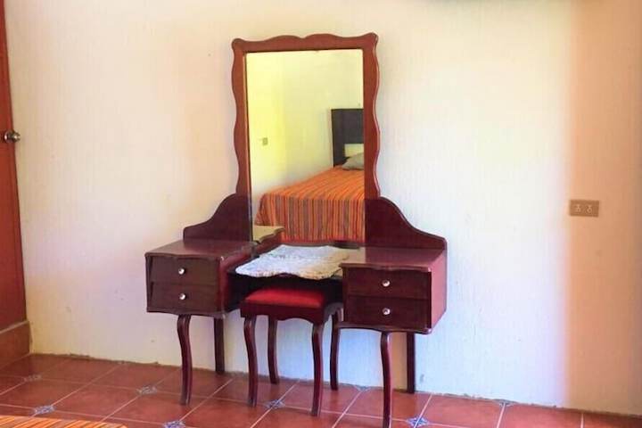 Room 14 of 39
