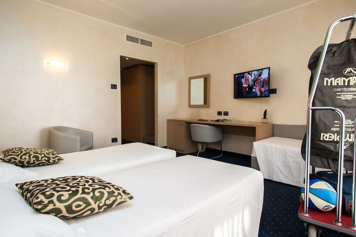 Room 15 of 70