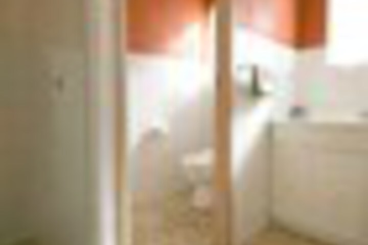 Room 74 of 120