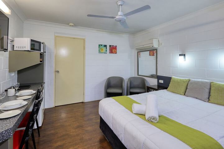 Room 12 of 54