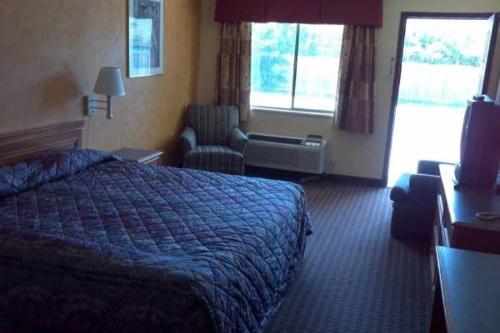 Photo of CLASSIC INN