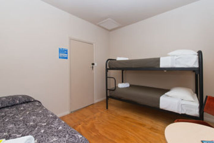 Room 14 of 17