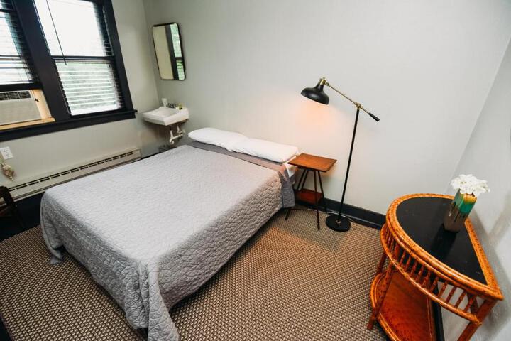 House Double Bed (7 of 7)