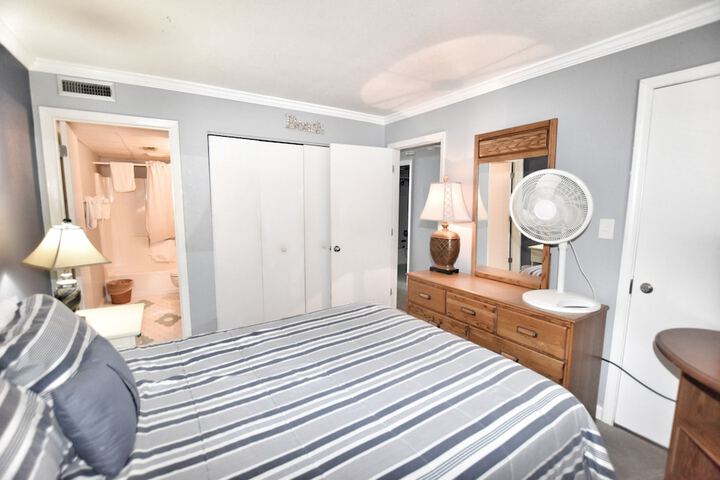 Room 7 of 53