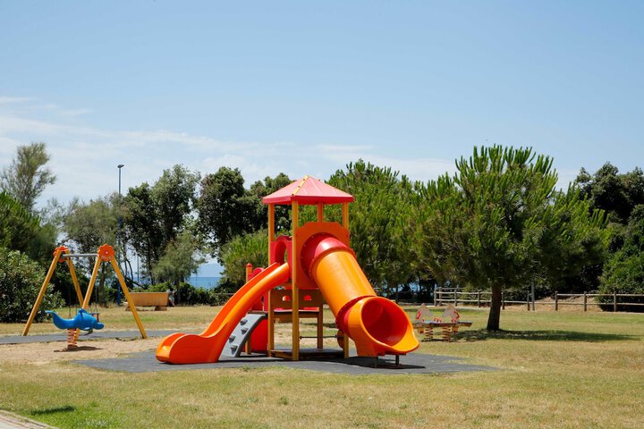 Childrens Activities 67 of 94