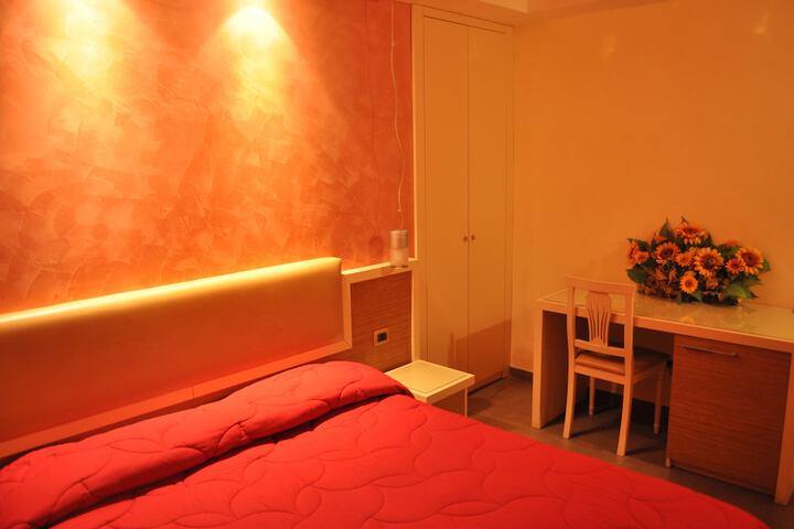 Room 8 of 44