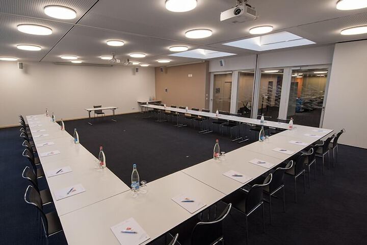 Meeting 35 of 40