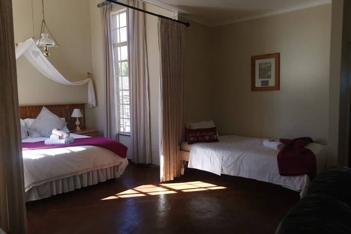 Room 20 of 124