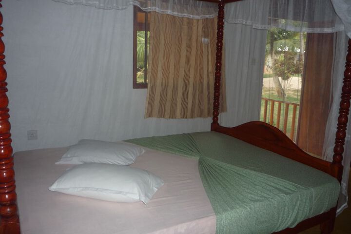 Room 2 of 43